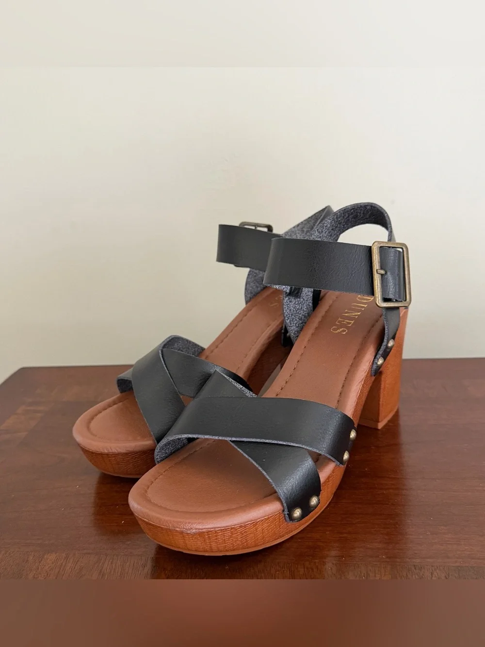 Dunes Patsy Black Leather Cross-Strap Chunky Block Heel Sandals Size 6.5